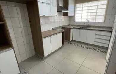 Imagem 6: Locação Casa com 3 dormitórios