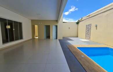Imagem 3: Casa com 3 suítes e piscina
