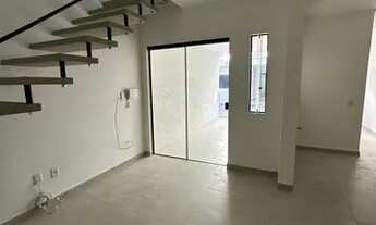 Imagem: Sobrado para aluguel e venda possui 65 metros