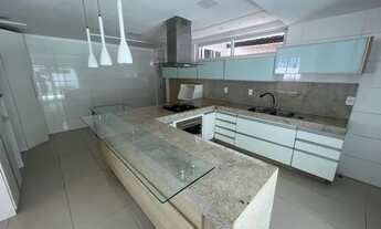 Imagem 7: Casa de condomínio para aluguel e venda possui 400 metros quadrados com 3 quartos