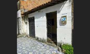 Imagem 3: Casa para venda com 30 metros quadrados com 2 quartos em Jacintinho - Maceió - AL