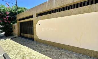 Imagem: Casa à venda, 3 quartos, 1 suíte, 2 vagas