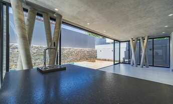 Imagem 3: Casa de condomínio térrea para venda tem 444 metros quadrados com 4 quartos