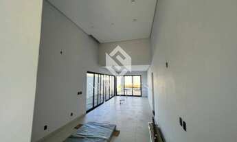 Imagem 3: Excelente casa de três quartos em condomínio fechado no Senador Canedo