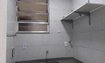 Imagem 6: Apto Centro, reformado, local nobre, Rua 16 de março, excelente preço - Petrópolis - RJ