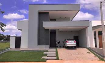 Imagem: Casa térrea com 200 m² de área construída