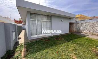 Imagem 2: Casa com 4 dormitórios para alugar, 210 m² por R$ 2.800,00/mês - Jardim Estoril II - Bauru
