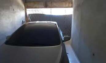 Imagem: Alugo casa com duas suítes no bairro do