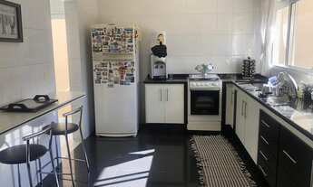 Imagem 3: Casa de condomínio sobrado para aluguel tem 432 metros quadrados com 4 quartos