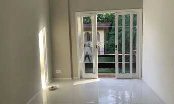 Imagem 2: Apartamento com 2 quarto(s) à venda no bairro Saguaçu em Joinville, por R$ 380.000.00