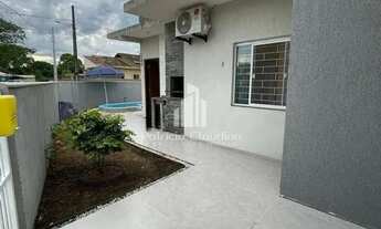 Imagem 2: Casa De Esquina, 02 Dormitórios (Sendo 01 Suíte), Com Piscina!