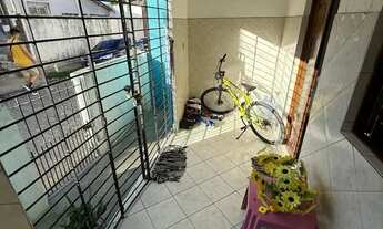 Imagem 5: Sobrado para venda possui 150 metros quadrados com 5 quartos