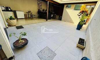 Imagem 7: Casa Geminada Duplex à Venda no Bairro Santa Amélia, 3 Quartos (1 Suíte), 3 Vagas, Área Go