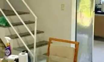 Imagem 6: Vendo casa no Res. Itapuã, c/ 4 quartos, sendo 2 suítes, cozinha, sala de estar, quintal e