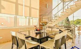 Imagem 3: Casa A Venda de 440m² Com 4 Dormitorios Sendo 4 Suites e 6 Vagas de Garagem No Residencial