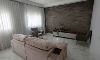 Imagem: Sobrado à venda com 3 quartos no Parque