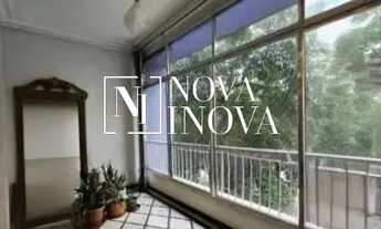 Imagem 4: Amplo Apartamento de 3 Quartos com Vaga na Escritura em Copacabana 181 m² de Conforto e El