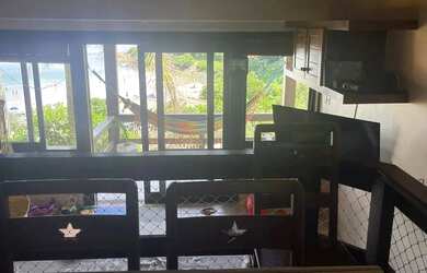 Imagem 2: Casa com 2 unidades residenciais Pé na Areia da Praia da Vigia, em Garopaba