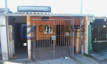 Imagem 2: Sobrado à Venda em Mauá (JD São Judas) - 3 Quartos, 1 Vaga, Quintal