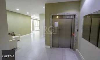 Imagem 5: Apartamento em Porto Alegre, no bairro Tristeza, com 2 dormitório(s), e 2 banhei