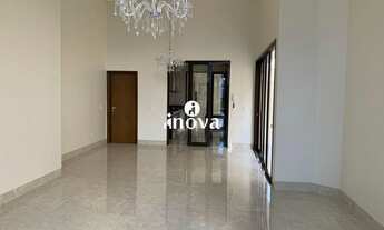 Imagem 3: Casa Condomínio à venda, 3 quartos, 3 suítes, 4 vagas, Estância dos Ipês - Uberaba/MG