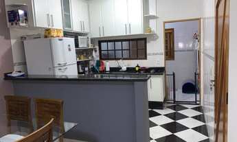 Imagem 4: Sobrado para venda tem 140 metros quadrados com 3 quartos em Jardim Santa Cecília - Guarul