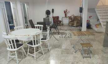 Imagem 6: Casa / Condomínio - Urbanova - Venda - Residencial