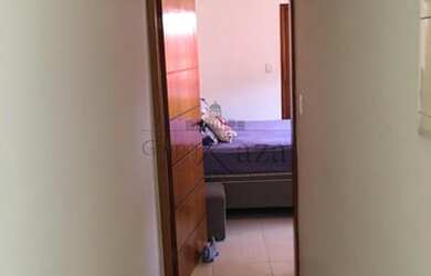 Imagem 6: Casa Sobrado com Edícula - Jardim América - 3 Dormitórios com suíte - 257m²