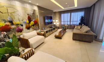 Imagem 3: Apartamento para venda possui 267 metros quadrados com 4 quartos