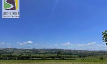 Imagem 1: Terreno em declive de 515 metros quadrados à venda