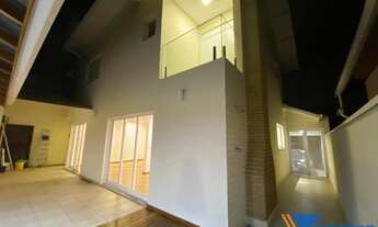 Imagem 2: Casa a venda localizada no condomínio Arujá 5 em Arujá-SP!