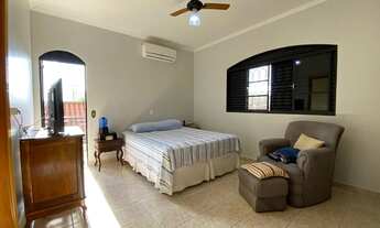 Imagem 5: Sobrado com 3 dormitórios à venda, 209 m² por R$ 350.000,00 - Vila Jesus - Presidente Prud