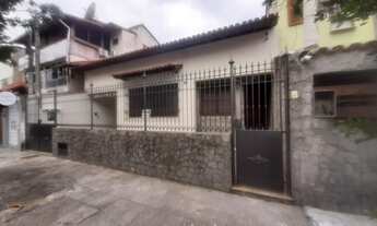 Imagem 4: Casa térrea para locação no Centro, Macaé/RJ, 02 Quartos, 2 Banheiros, 2 Vagas, pode ser C