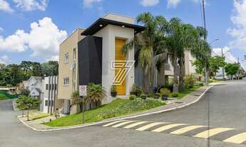 Imagem 4: Excelente Casa de Condomínio em Santa Felicidade com 4 suítes maravilhosas