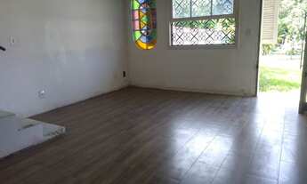 Imagem 2: PORTO ALEGRE - Casa de Condomínio - CAVALHADA