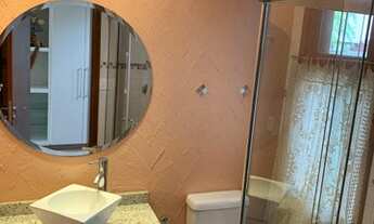 Imagem 6: Casa no Residencial Suzano. Móveis planejados, piscina e churrasqueira