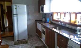 Imagem 5: Apartamento para Venda em Campos do Jordão, Vila Inglesa, 4 dormitórios, 1 suíte, 2 banhei