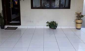 Imagem 3: Sobrado para Venda em Mogi das Cruzes, Vila Caputera, 3 dormitórios, 1 suíte, 2 banheiros