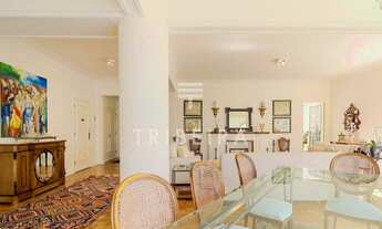 Imagem 4: Imóvel de 327m², com 4 dormitórios (sendo 2 suítes)