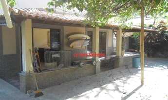 Imagem: Casa com 5 dormitórios à venda, 270 m²