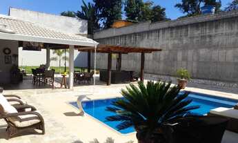 Imagem 2: Casa térrea para venda com 264 metros com 4 quartos em Jardim Estância Brasil - Atibaia