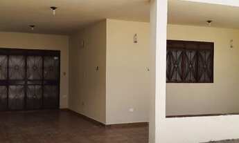 Imagem 3: Ótima casa com 3 Quartos sendo 1 Suíte à venda no Bairro Brasil, com 150m² por R$ 350.000