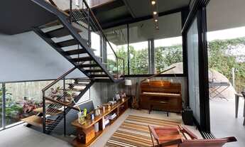 Imagem 2: Casa de condomínio para venda possui 350 metros quadrados com 3 quartos