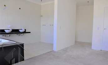 Imagem 4: CASA NOVA! OPORTUNIDADE! PISO NOS DORMITÓRIOS, LUMINÁRIAS, CHUVEIRO!