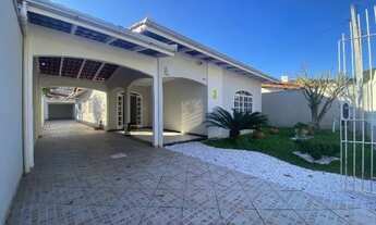 Imagem: Casa Averbada, 4 dormitórios no bairro