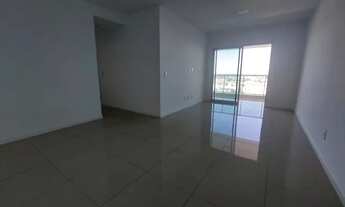 Imagem 2: Alugo apto 3 qts sendo uma suite no Flamboyant!