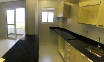 Imagem 4: Apartamento com muitos armários