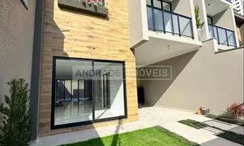 Imagem: Sobrado de Alto Padrão no bairro Ressacada