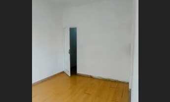 Imagem 6: Venha morar em Copacabana, a praia mais famosa do Rio, próximo ao metrô e outros