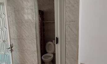 Imagem 4: Casa para aluguel possui 60 metros quadrados com 2 quartos e 2 Banheiros, Área de serviço